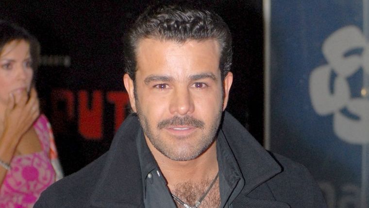 Foto: https://www.mdzol.com/espectaculos/2021/8/16/el-momento-mas-doloroso-que-atraveso-la-familia-de-eduardo-capetillo-180036.html