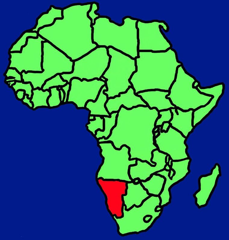 Namibia ocupa constantemente altos puestos en los informes globales sobre igualdad de género, gracias al empoderamiento político así como a logros en la participación económica, especialmente en puestos de liderazgo.