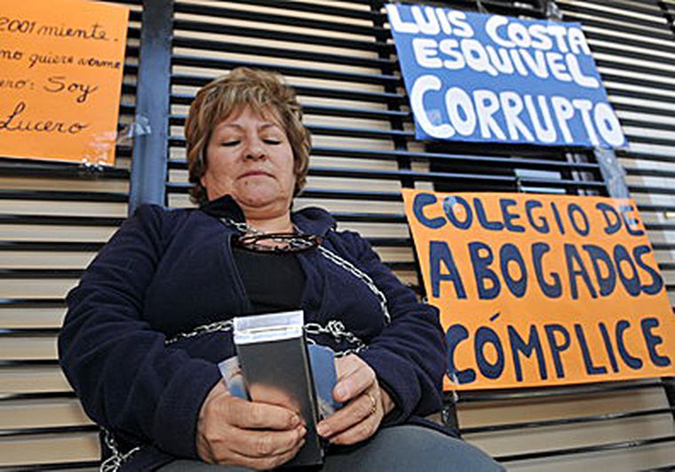 No puedo permitir que un sinvergüenza me haga esto, protesta Laura. Foto: Nacho Gaffuri / MDZ