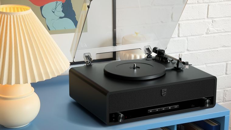 Philips Sound celebra 100 años de innovación en audio con la colección Century Retro Range.