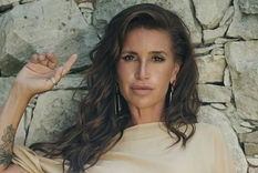 Florencia Peña deslumbra con un look monocromático. Foto: Instagram @flor_de_p