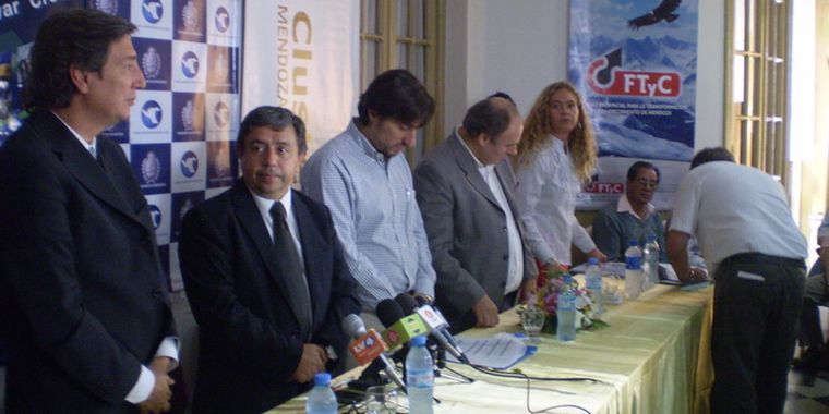Foto: Max Belaeff/Mediamza.com