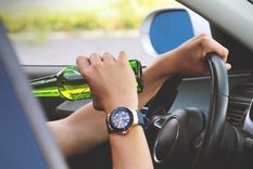 Descuido Los sospechosos iban bebiendo. Imagen ilustrativa.