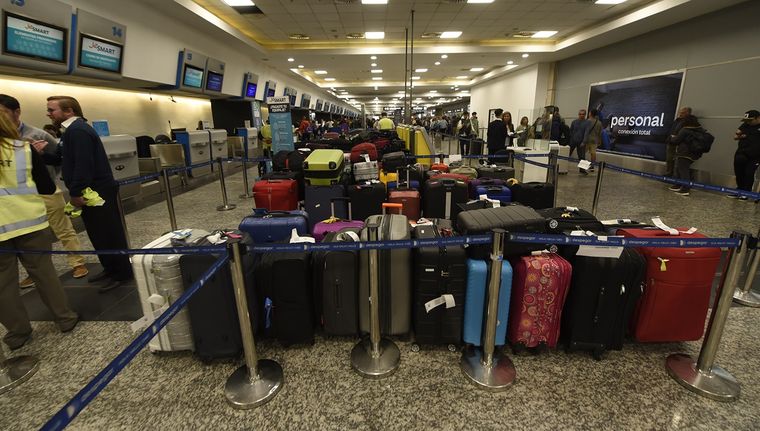 Un nuevo paro de gremios aeronáuticos afecta vuelos este viernes y sábado. Foto: Juan Mateo Aberastain/MDZ