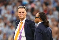 Van Gaal habló en la previa e hizo enojar a Messi. Foto: EFE Van Gaal habló en la previa e hizo enojar a Messi. Foto: EFE