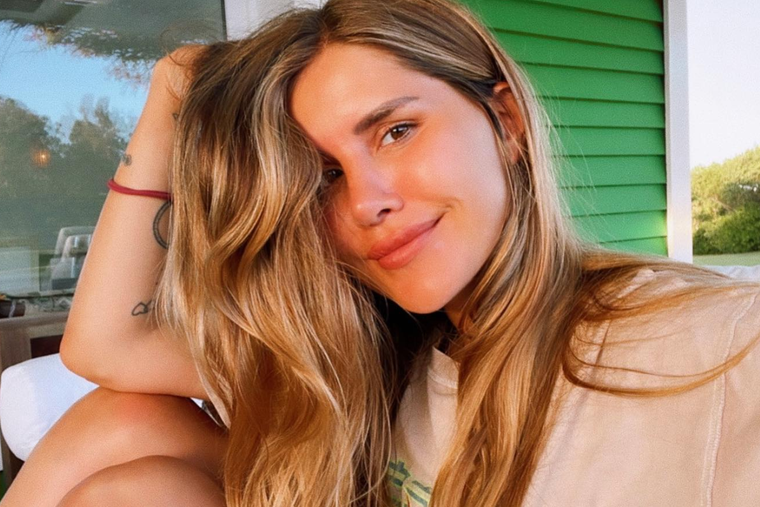 Esta es la increíble mini bag de Micaela Tinelli. Foto: INSTAGRAM @micatinelli