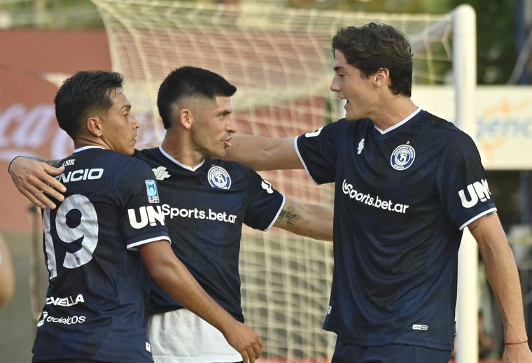 Independiente enfrenta a Tigre con la misión de meterse en octavos de final de la Copa Argentina.