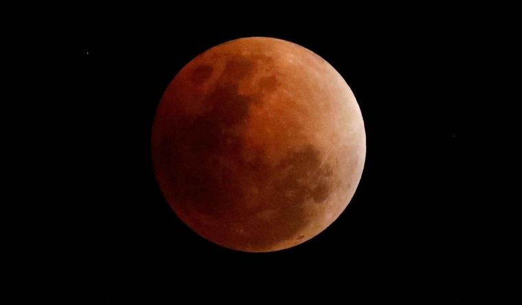 La Luna, satélite natural de la Tierra Foto: EFE