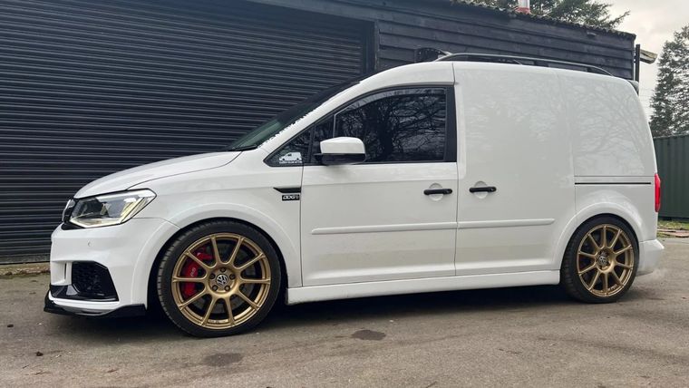 Volkswagen Caddy (FB:Joe Baitboat Jacobs)