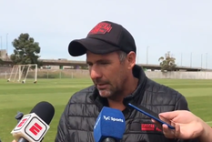 la tajante sentencia del dt de huracan sobre la sancion a rojo tras su expulsion en boca-river: ?hoy en dia?? la tajante sentencia del dt de huracan sobre la sancion a rojo tras su expulsion en boca-river: ?hoy en dia??