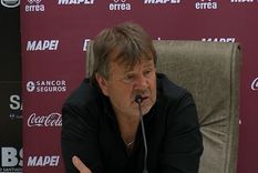 El Ruso Zielinski apuntó contra el arbitraje de Mastrángelo luego de la caída ante Boca. Foto: Archivo El Ruso Zielinski apuntó contra el arbitraje de Mastrángelo luego de la caída ante Boca. Foto: Archivo