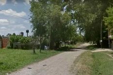 El bombero esperaba el colectivo cuando quisieron asaltarlo