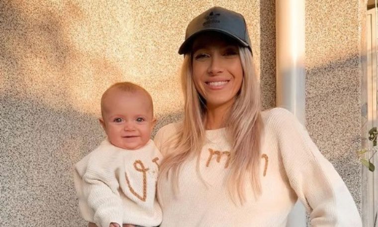 Cande Ruggeri compartió un tierno video de su hija Vita, a punto de caminar La niña no tiene ni ocho meses y está creciendo a pasos agigantados Foto: @caleruggeri