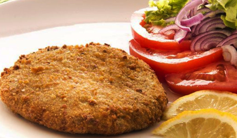 La receta de milanesas de soja admite múltiples condimentos, como ajo, pimentón y hierbas frescas. La receta de milanesas de soja admite múltiples condimentos, como ajo, pimentón y hierbas frescas.