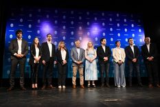 El equipo completo del Gobierno de Cornejo que asume este sábado Foto: Prensa Gobierno de Mendoza