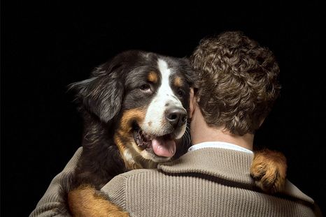 Mujer descubre que su novio le era infiel... con su perro