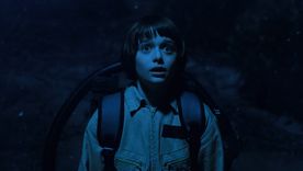 La temporada 2 de Stranger Things se estrenó en octubre de 2017. La temporada 2 de Stranger Things se estrenó en octubre de 2017.
