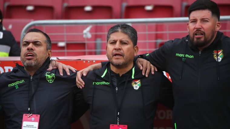 El técnico de Bolivia fue claro: no quiere la ayuda de una leyenda de la Selección para el Repechaje.