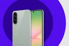 El celular de Samsung destaca por su pantalla y batería.