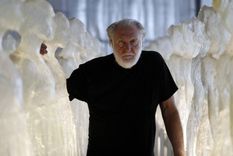 el arte es como una sala de espejos multiples