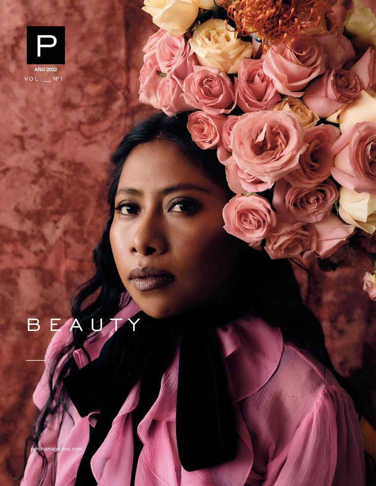 Foto: https://billieparkernoticias.com/la-actriz-yalitza-aparicio-aparece-en-portada-de-la-revista-percha/