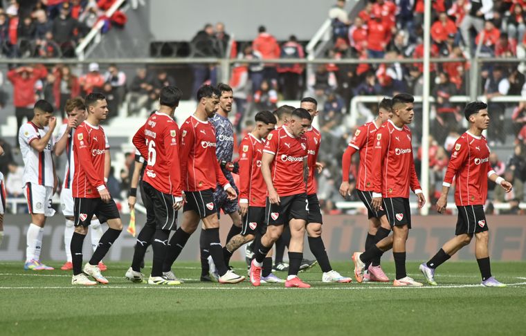 Inesperado: el Rojo podría tener disponible a una pieza clave en el clásico que parecía ser baja por lesión.