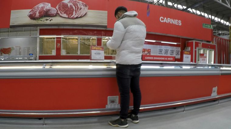 La carne sufrió un nuevo aumento en la semana Foto: ALF PONCE MERCADO / MDZ
