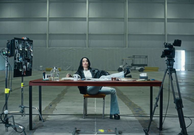 Lali sacó Fanático y revolucionó las redes