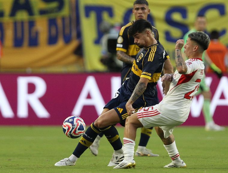 Gianluca Prestianni jugó 13 minutos en el empate 2-2 entre Boca y Benfica. Gianluca Prestianni jugó 13 minutos en el empate 2-2 entre Boca y Benfica.