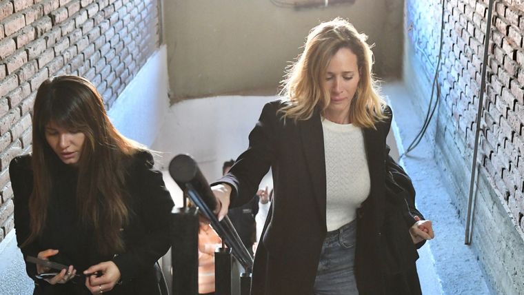 Julieta llegó a Tribunales junto a su pareja, Emanuel Ortega. Foto: RS Fotos.&nbsp;