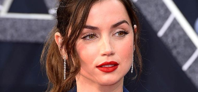 La película de Ana de Armas que fue clasificada para adultos, debido a su explícito contenido sexual Ana de Armas Foto: instagram: ana_d_armas