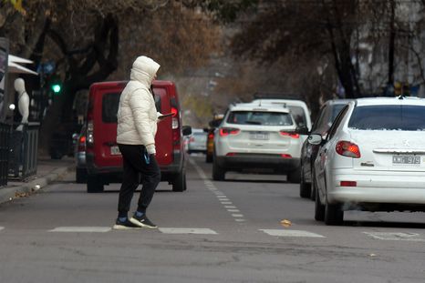 La provincia de Mendoza atraviesa una de las olas de frío más intensas del año, con temperaturas bajo cero y postales invernales en el llano. La provincia de Mendoza atraviesa una de las olas de frío más intensas del año, con temperaturas bajo cero y postales invernales en el llano.