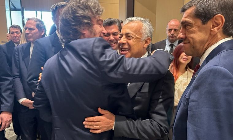 Javier Milei y Alfredo Cornejo en Estados Unidos.