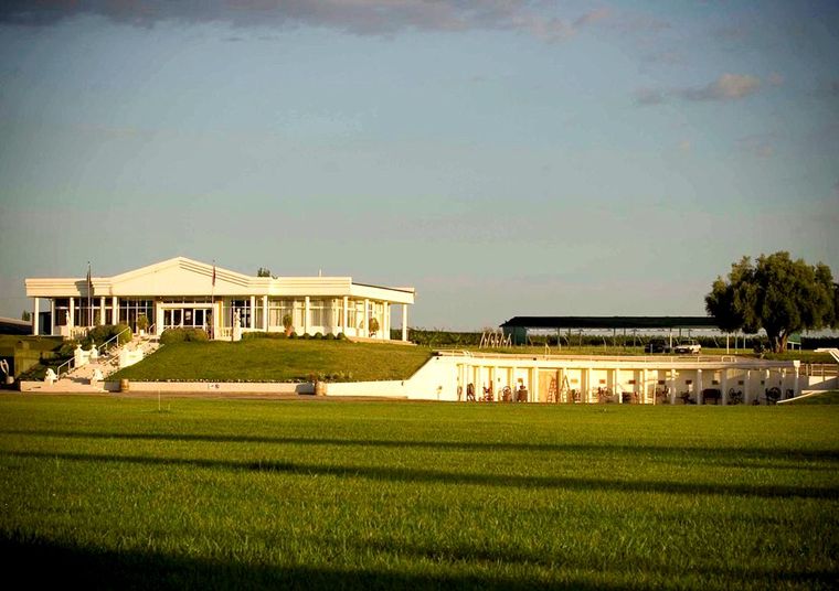 Bodegas Bianchi enfrenta una crisis financiera con una deuda de más de $1.000 millones en cheques rechazados.&nbsp;