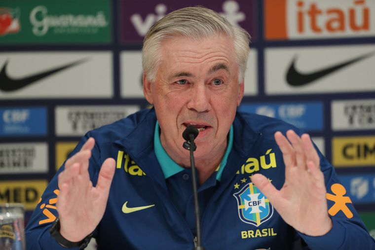 Carlo Ancelotti reveló que tras la fecha FIFA varios jóvenes pelean por entrar a la lista de Brasil de cara al Mundial 2026.