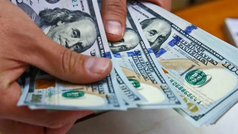 Las casas de cambio uruguayas piden hasta $1.000 argentinos por dólar Foto: Pexels