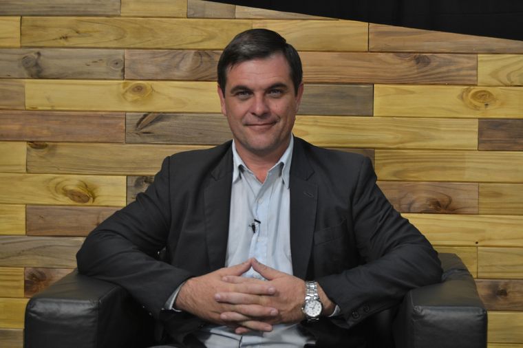 Foto: Armstrong y región