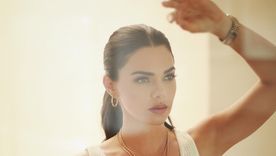 Livia Brito marca tendencia con su diversos looks. Foto: Instagram/Livia Brito