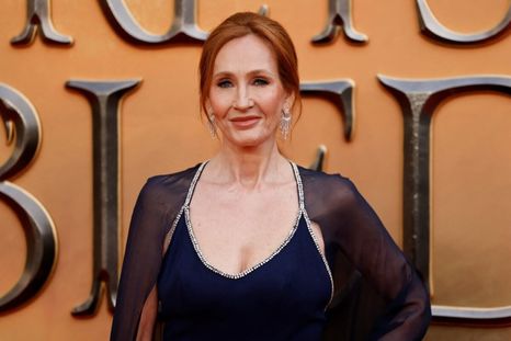 Foto: https://www.bluradio.com/mundo/jk-rowling-lanzo-un-servicio-de-ayuda-para-las-victimas-de-violencia-sexual-en-reino-unido-cb20