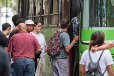 Paradas de colectivo Foto: Santiago Tagua/MDZ Paradas de colectivo Foto: Santiago Tagua/MDZ