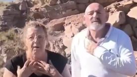 Los turistas fueron sancionados por pintar piedras en Potrerillos. Aceptaron los hechos y pidieron disculpas públicamente.