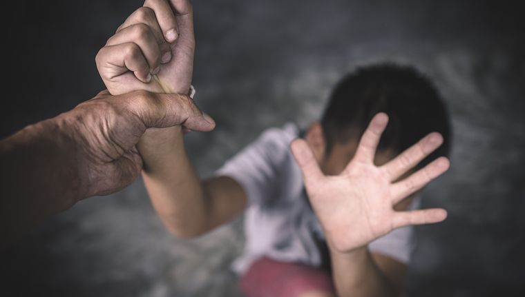 Es fundamental trabajar en la prevención y la detección temprana para proteger a los niños Foto: Shutterstock