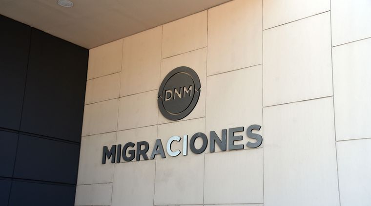 La Dirección Nacional de Migraciones abrió concurso para cargos de planta permanente Foto: ALF PONCE MERCADO / MDZ