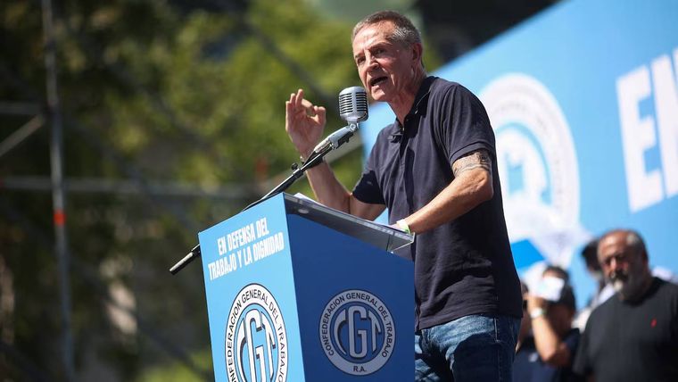 Jorge Sola, referente del triunvirato de la CGT. Foto: Reuters