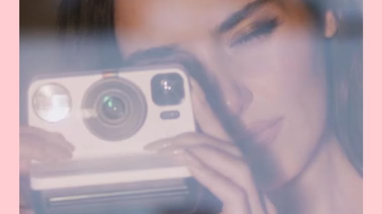 Hande Erçel Su extenso viaje por Italia. Foto: @nocturne