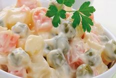 fresca y facil: ensalada de papa y zanahoria muy cremosa ¡en 15 minutos!