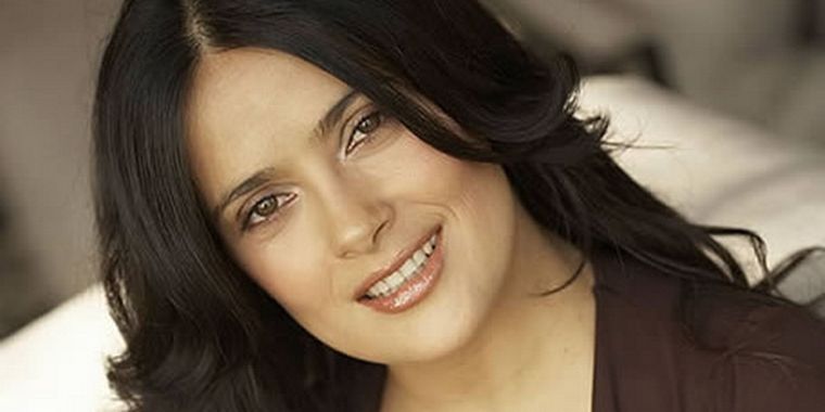 Salma Hayek, madre primeriza Foto: web