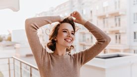 Moverse más no siempre requiere una rutina formal. Moverse más no siempre requiere una rutina formal.