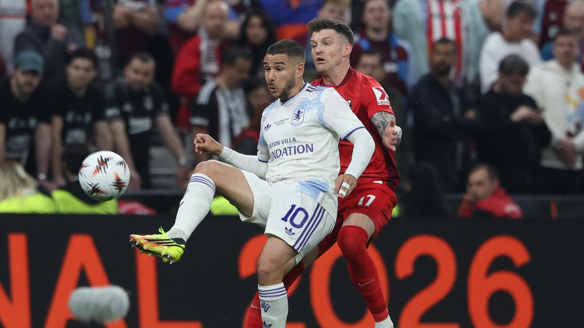 En vivo: el Aston Villa del Dibu golea 3-0 a Friburgo en la final y acaricia la Europa League