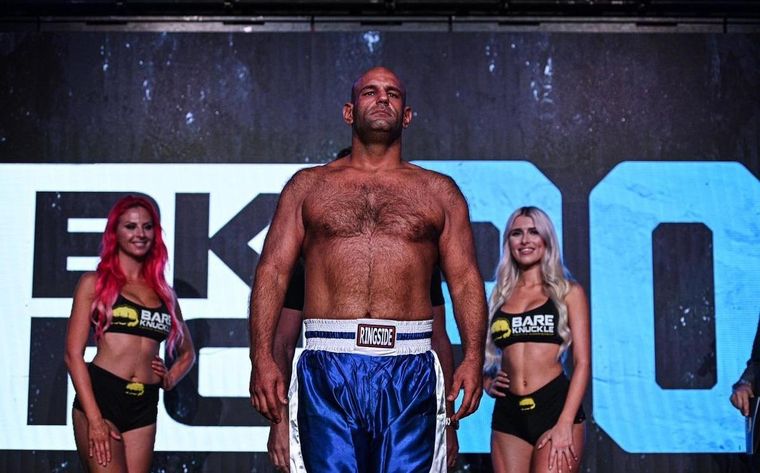 Justin Thornton falleció este martes. Foto: Tw @laaficion